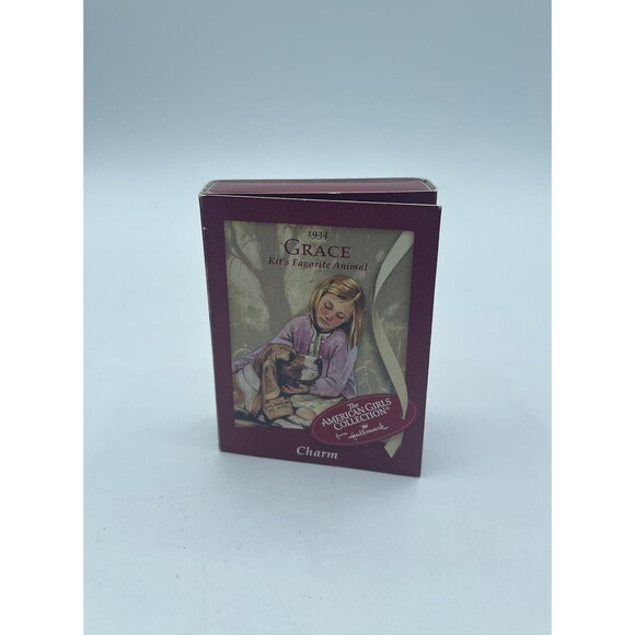 Hallmark THE AMERICAN GIRLS COLLECTION - Kit & Grace 1934 - Dog Charm NIB - Picture 1 of 7